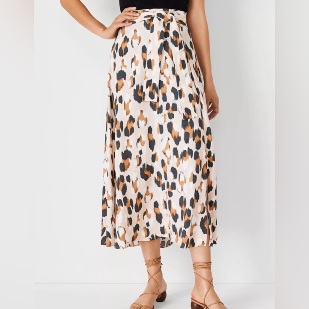 Ann Taylor Leopard Tie-Waist Maxi Skirt Size 4